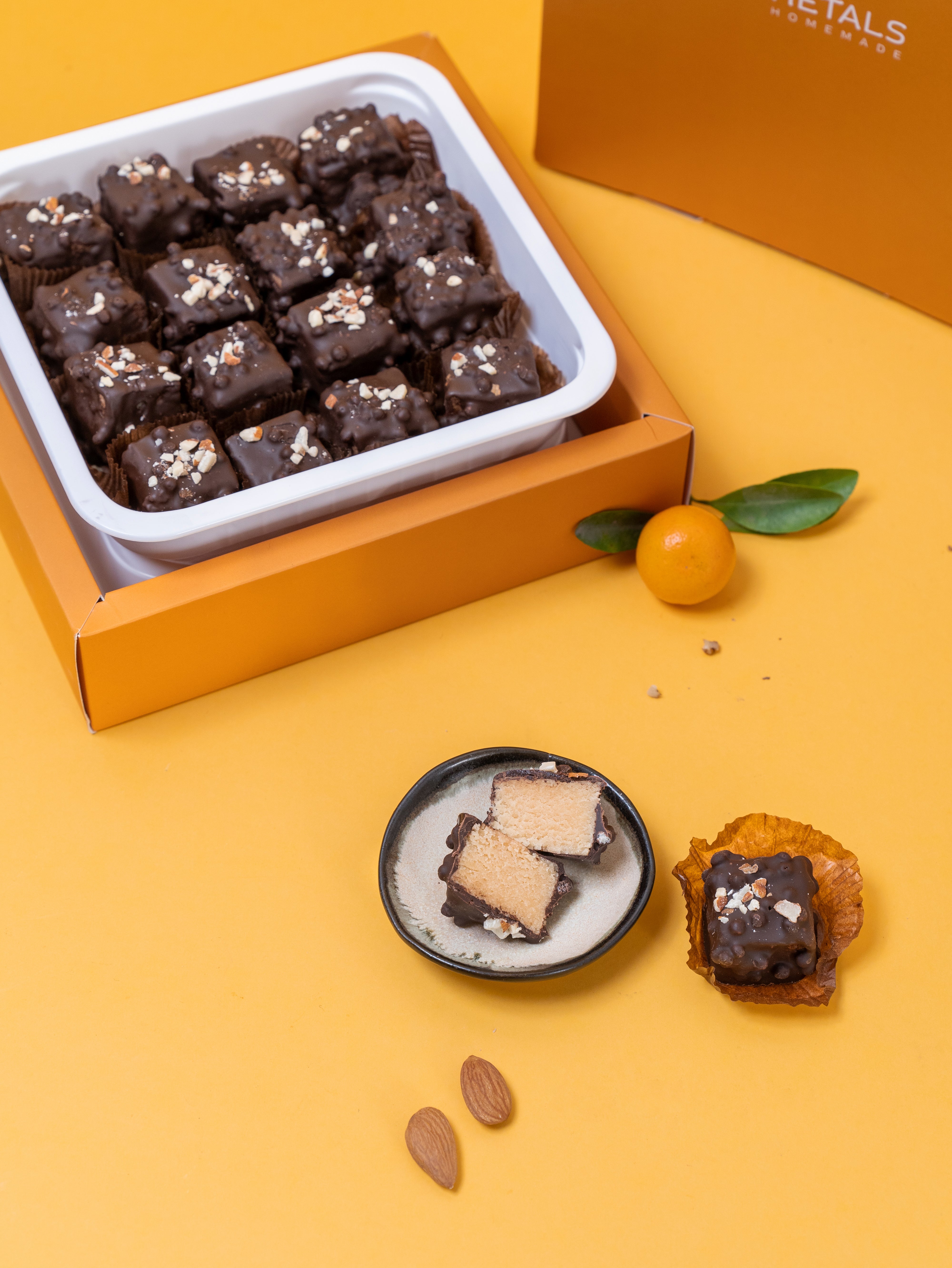 Orange Almond Crackle